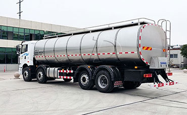 我公司牛奶運輸車成功應用于食用油保溫運輸